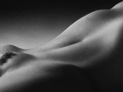 Exclusieve boudoir kunstfotografie - Een verfijnde ontmoeting tussen sensualiteit en artistieke expressie