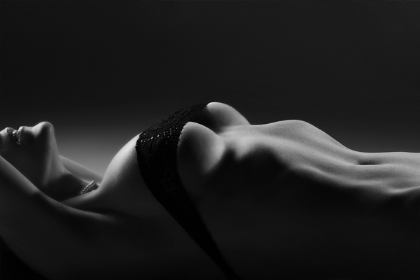 Warme boudoir sfeer met artistiek naakt – Boudoir Experience